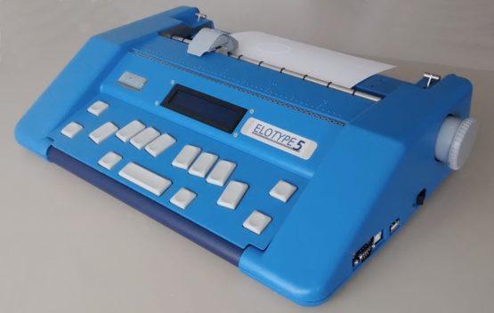 Bild zeigt den Brailledrucker/Brailleschreibmaschine Elotype 5.